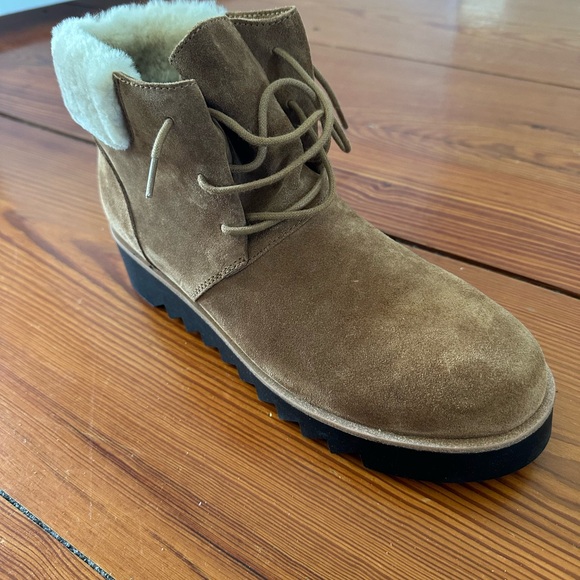 Eileen Fisher Brown Suede Ankle Boots - Picture 7 of 7